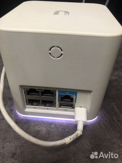 Роутер Amplifi AFI-R