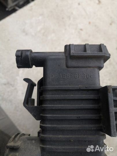 Радиатор охлаждения Mercedes-Benz E-Class W212