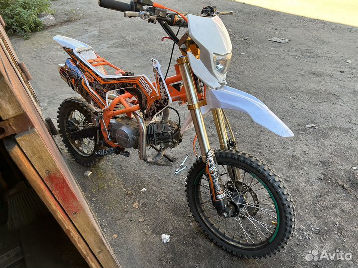 Bse atom 125