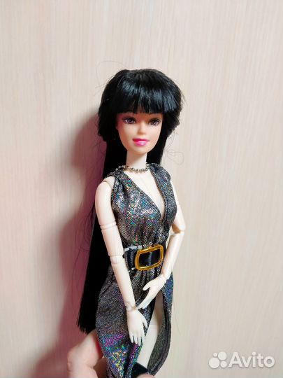 Черный парик для куклы Барби