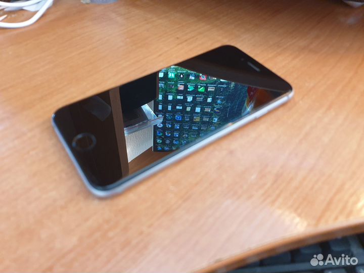 iPhone 6, 16 ГБ