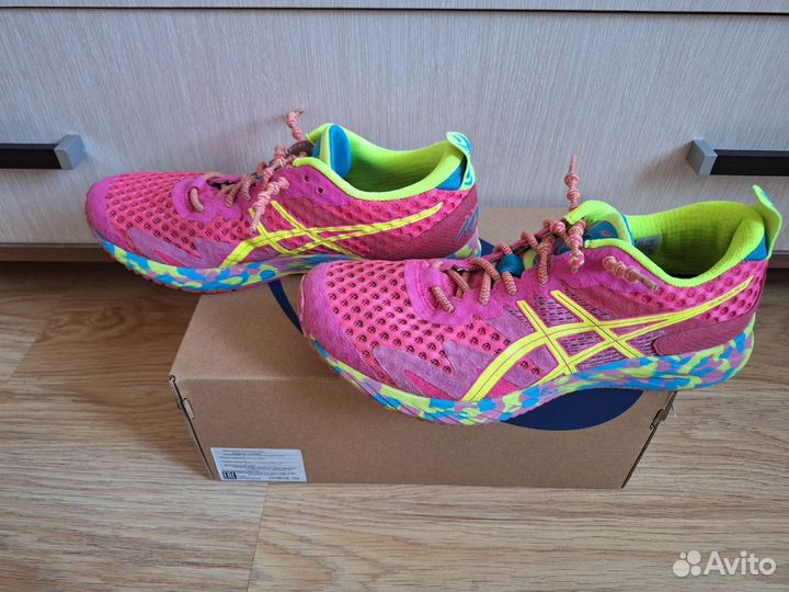 Кроссовки женские Asics gel-noosa tri 12