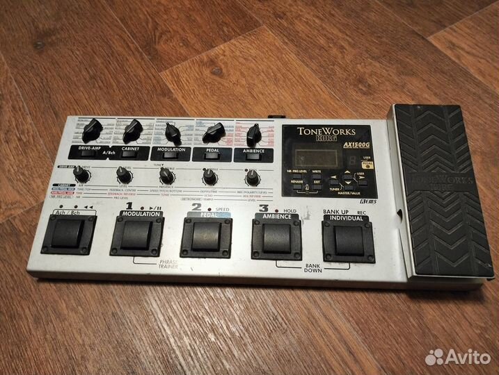 Korg AX1500G гитарный процессор
