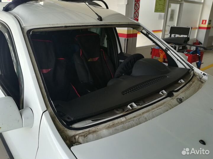 Лобовое стекло LADA largus