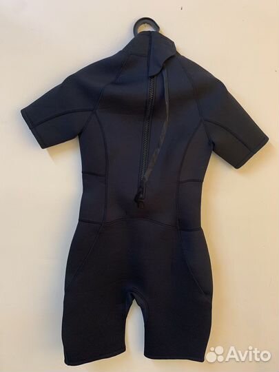 Гидрокостюм