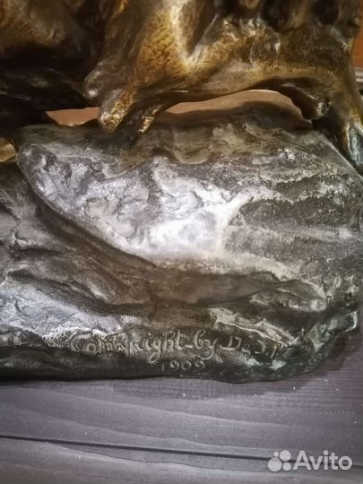 Статуя льва. Хороший подарок