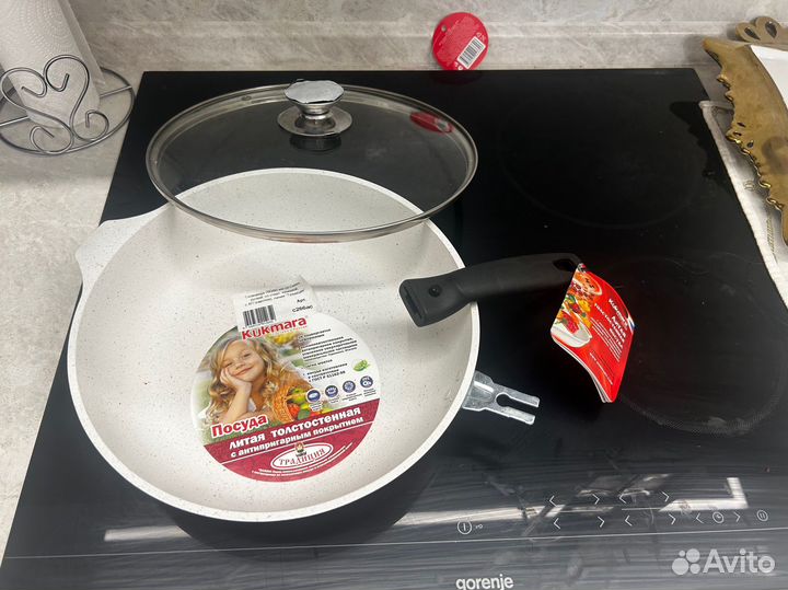 Сковорода литая 260/60