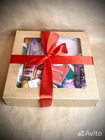 Подарочный бокс на 8 марта
