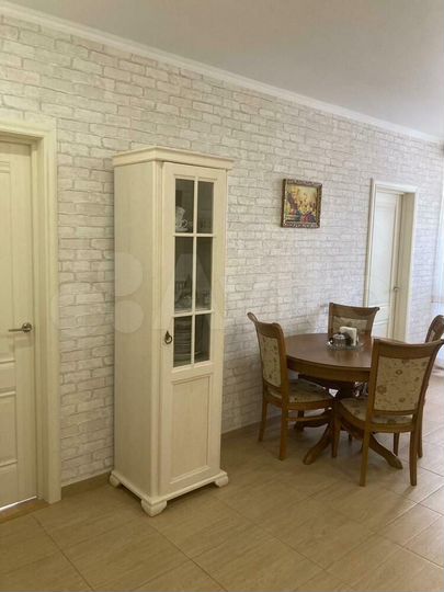 2-к. квартира, 52 м², 3/9 эт.