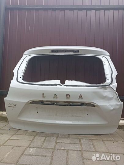 Крышка багажника LADA xray
