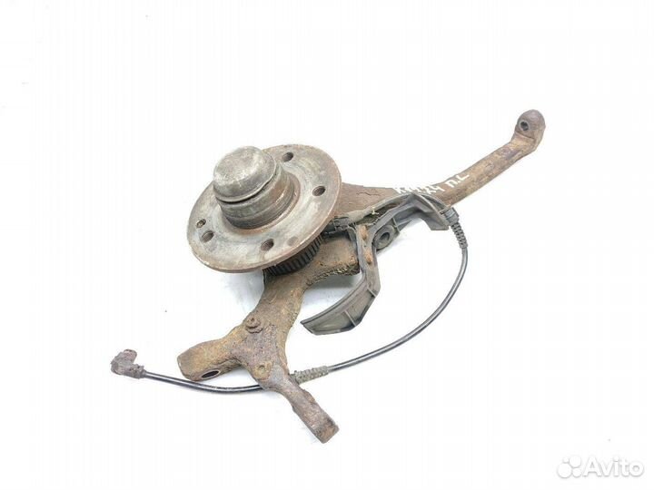 Ступица передняя левая Mercedes-Benz SLK-Класс