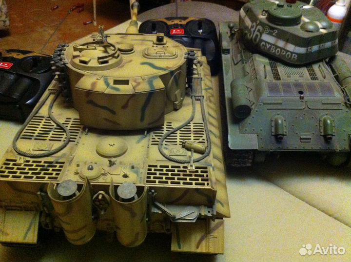 Танки Т-34 и тигр на радиоуправлении в М 1:16