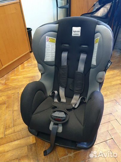 Продам детское автомобильное кресло