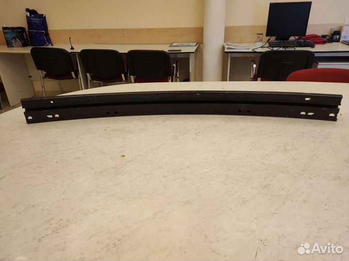 Усилитель заднего бампера раф 4