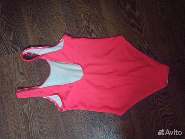 Купальник для девочки р-р 36