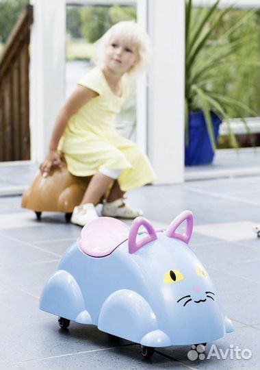 Машинка каталка