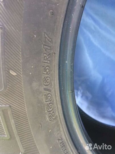 Bridgestone Dueler A/T 265/65 R17