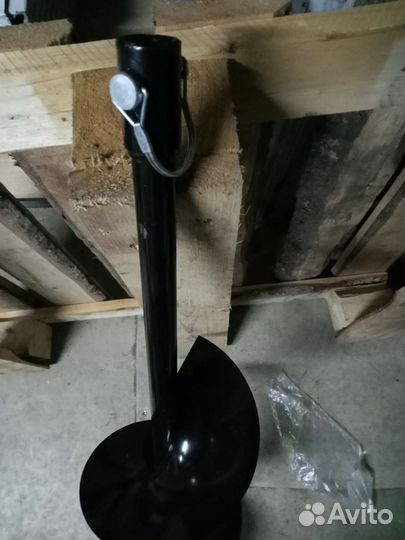 Ледобур шнек