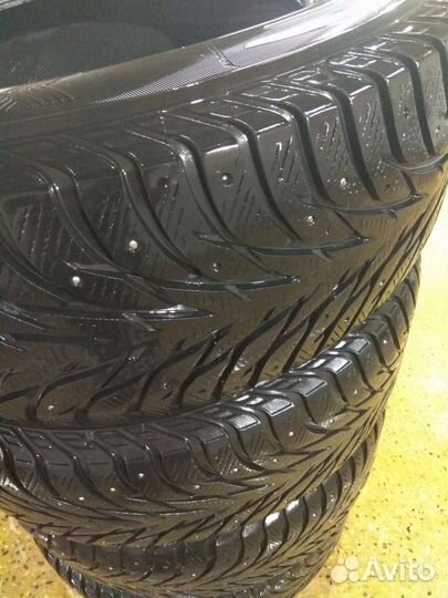 Yokohama Ice Guard IG35 285/60 R18 116T