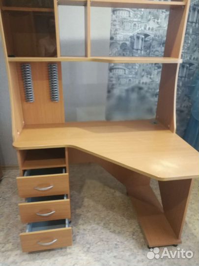 Компьютерный стол бу