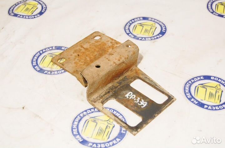 Кронштейн усилителя бампера правый 5010571485 rena