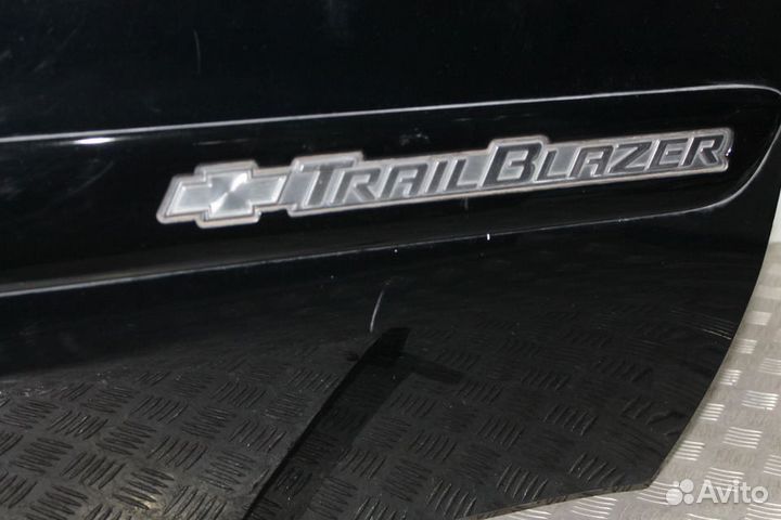 Дверь передняя правая Chevrolet Trailblazer GMT360