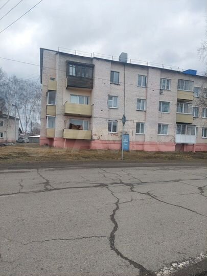 2-к. квартира, 37 м², 1/3 эт.