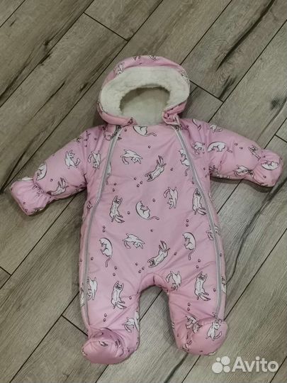 Зимний комбинезон для девочки