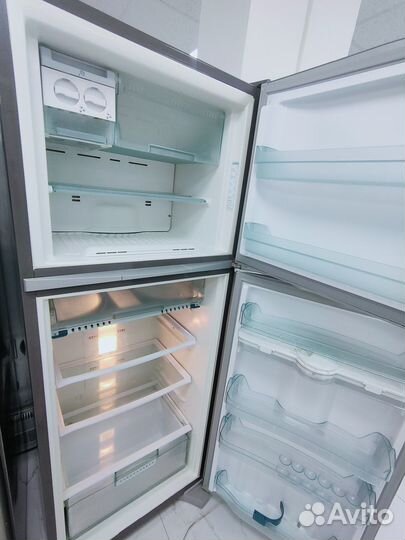 Холодильник Whirlpool No Frost