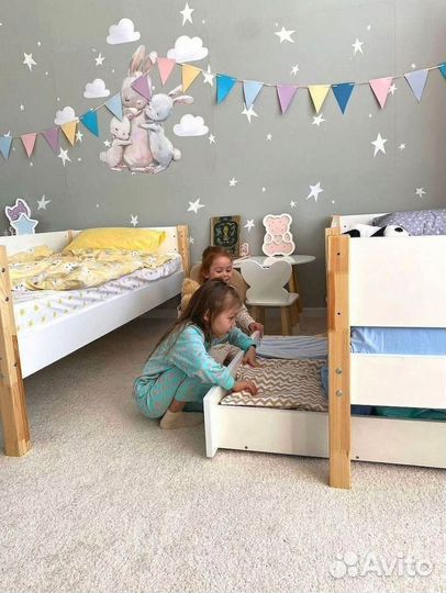 Детская кровать из массива