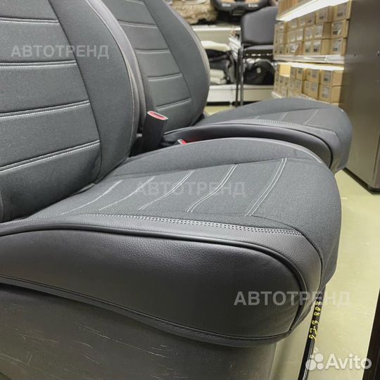 Чехлы на mitsubishi outlander