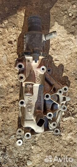 Корпус термостата в сборе Renault symbol 1.4 K4J