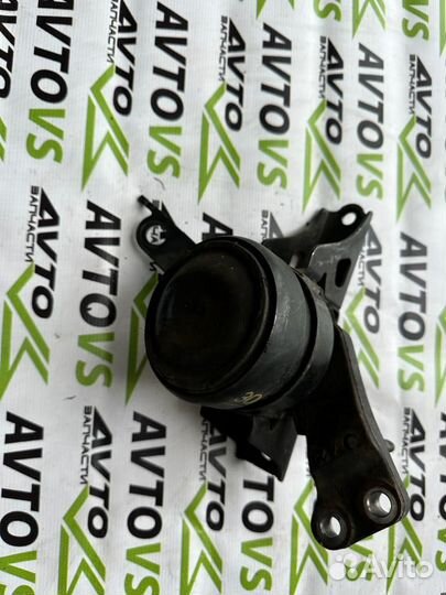 Опора двигателя правая оригинал Toyota Vitz SCP90