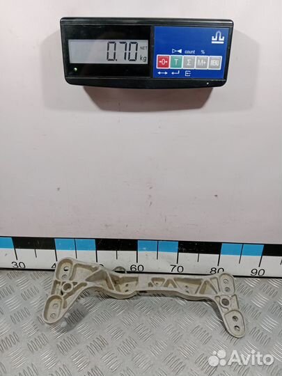 Б/У Кронштейн кпп E36