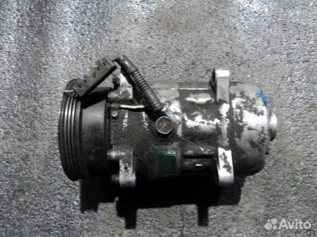 Компрессор кондиционера Renault Megane E7J