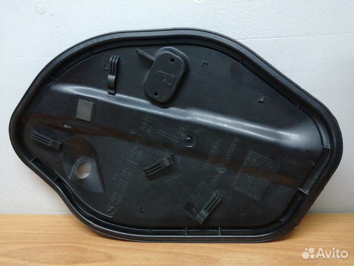 Накладка двери передняя левая Volkswagen Polo