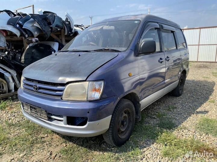 В разборе Toyota Town Ace Noah CR40 3CT 2.2л