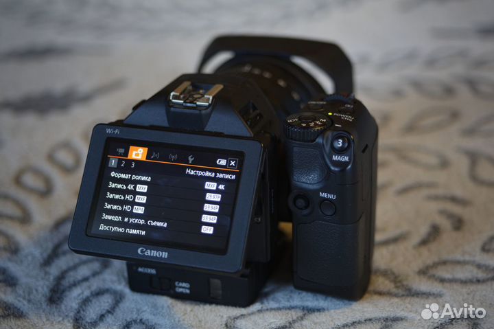 Видеокамера Canon XC10 + CFast 2.0 на 128Gb