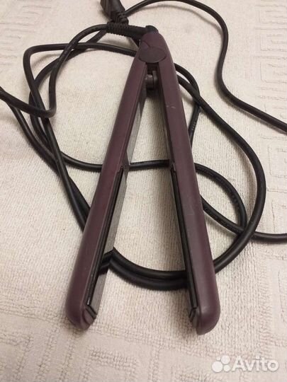 Выпрямитель для волос новый