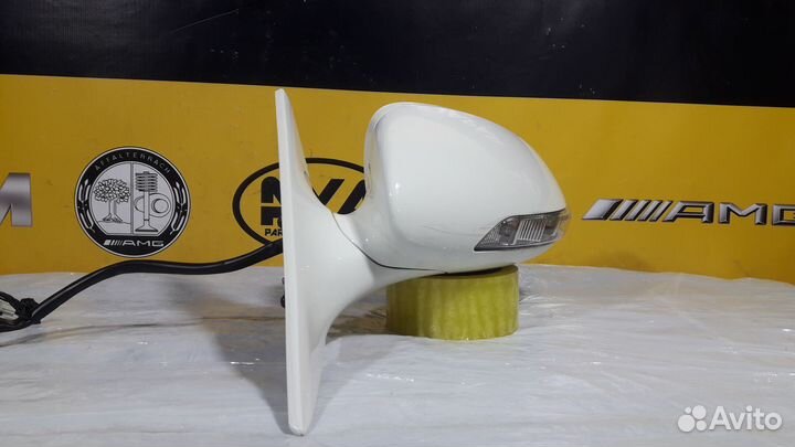 Зеркало левое Mercedes W219