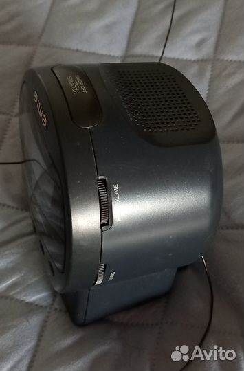 Продам радиобудильник б/у