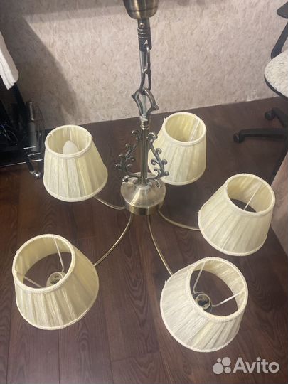 Люстра потолочная