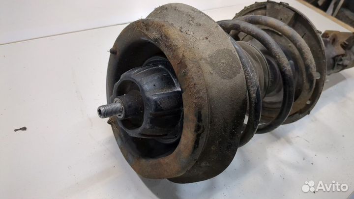 Амортизатор подвески Mercedes C W203, 2002