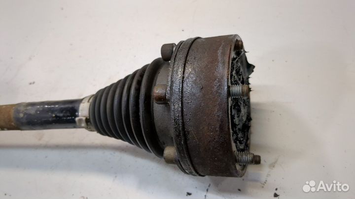 Полуось левая передняя Volkswagen Passat 7 Европа