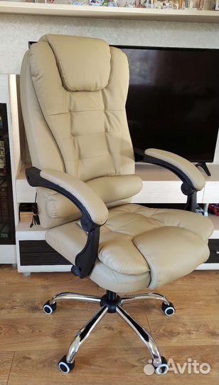 Офисное компьютерное кресло кожа