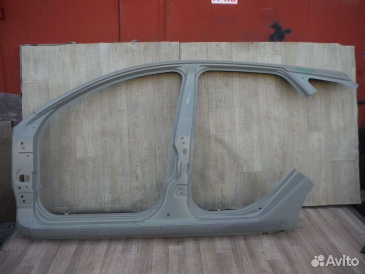 Боковина левая №70 LADA Vesta SW Cross 2018