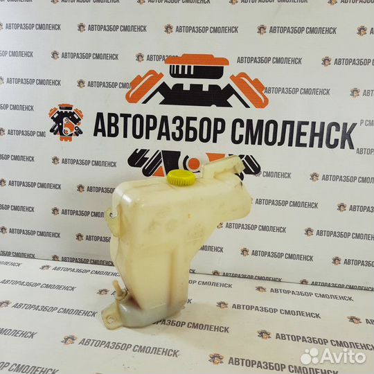 Бачок расширительный Nissan Primera