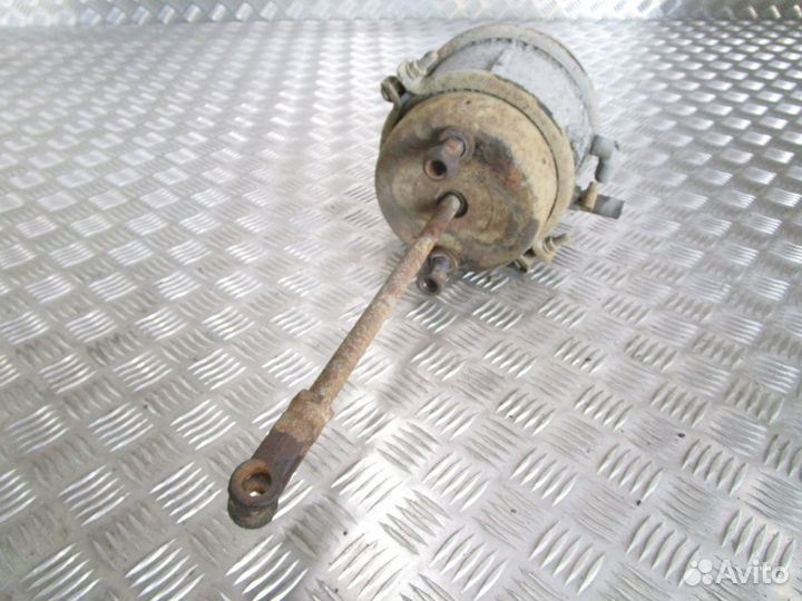 Энергоаккумулятор Knorr Bremse K037970N00