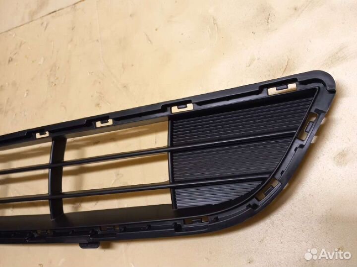 Решетка бампера центральная Kia Sportage 2016