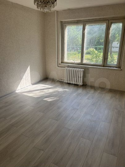 3-к. квартира, 64,4 м², 1/9 эт.